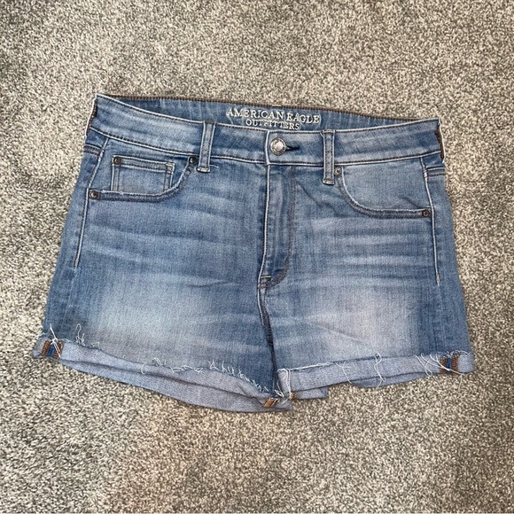 American Eagle Shorts - Picture 1 of 4